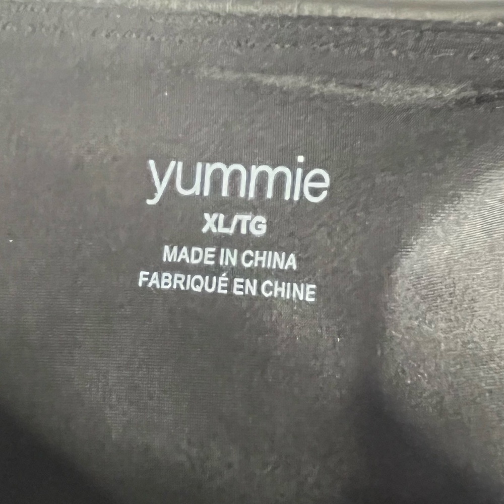 Yummie Faux Leather Shaping Leggings w/Ankle Zippers - Picture 5 of 6
